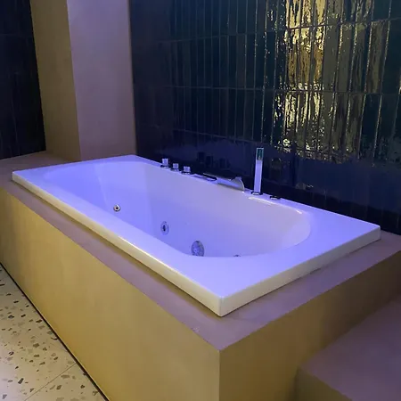 Bed and Breakfast La Dimora Di Don Antonio Ματέρα